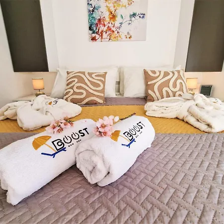 Holiday home House Boost With Heated Pool Klis